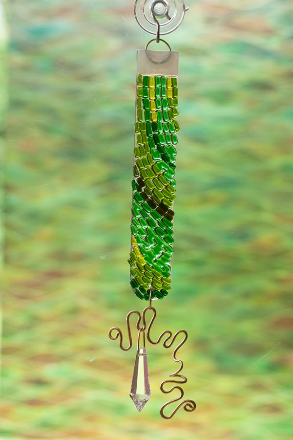 glass suncatcher green color rod with crystal and brass wire